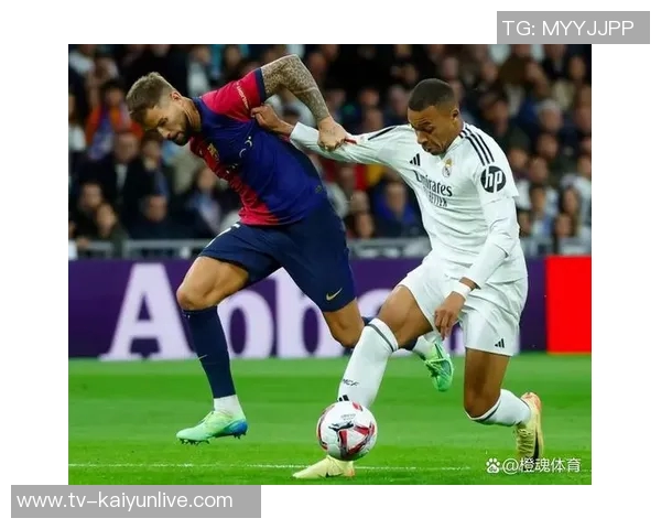 裁判专家分析姆巴佩进球争议手部触球应判无效